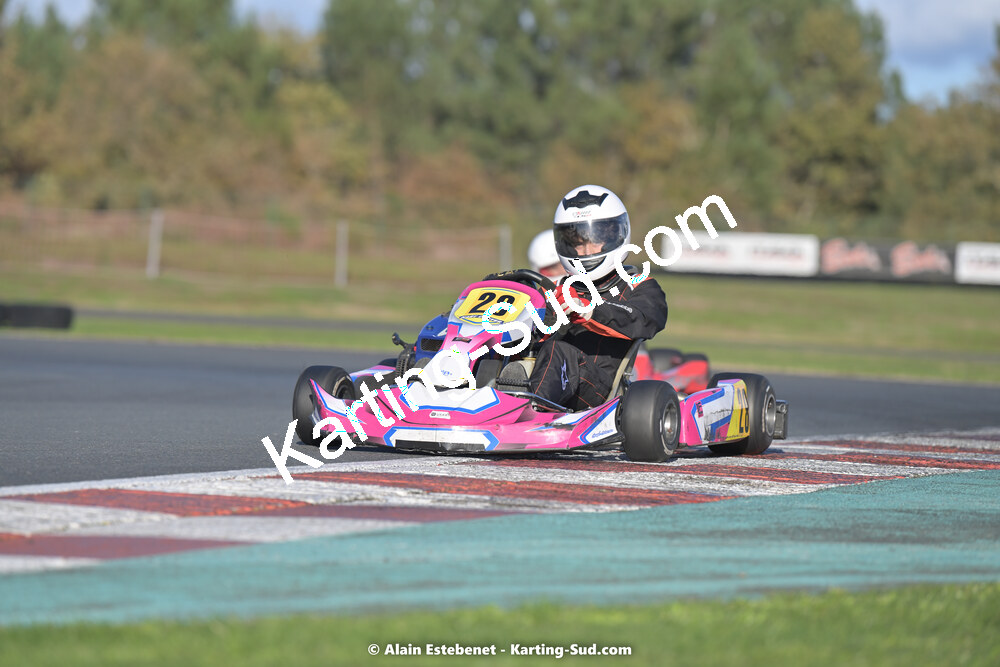 20/11/2022 : 7ème manche du Trophée UFOLEP Kart Nouvelle Aquitaine 2022 à Biscarrosse (photos Alain Estebenet) 2022 — karting