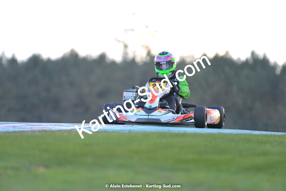 20/11/2022 : 7ème manche du Trophée UFOLEP Kart Nouvelle Aquitaine 2022 à Biscarrosse (photos Alain Estebenet) 2022 — karting