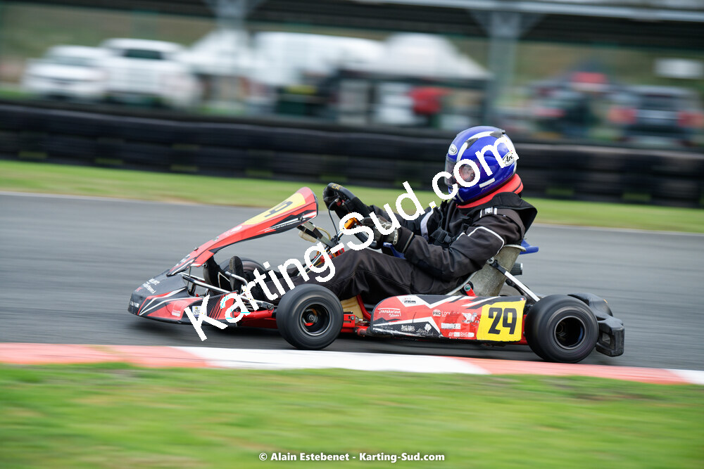 20/11/2022 : 7ème manche du Trophée UFOLEP Kart Nouvelle Aquitaine 2022 à Biscarrosse (photos Alain Estebenet) 2022 — karting
