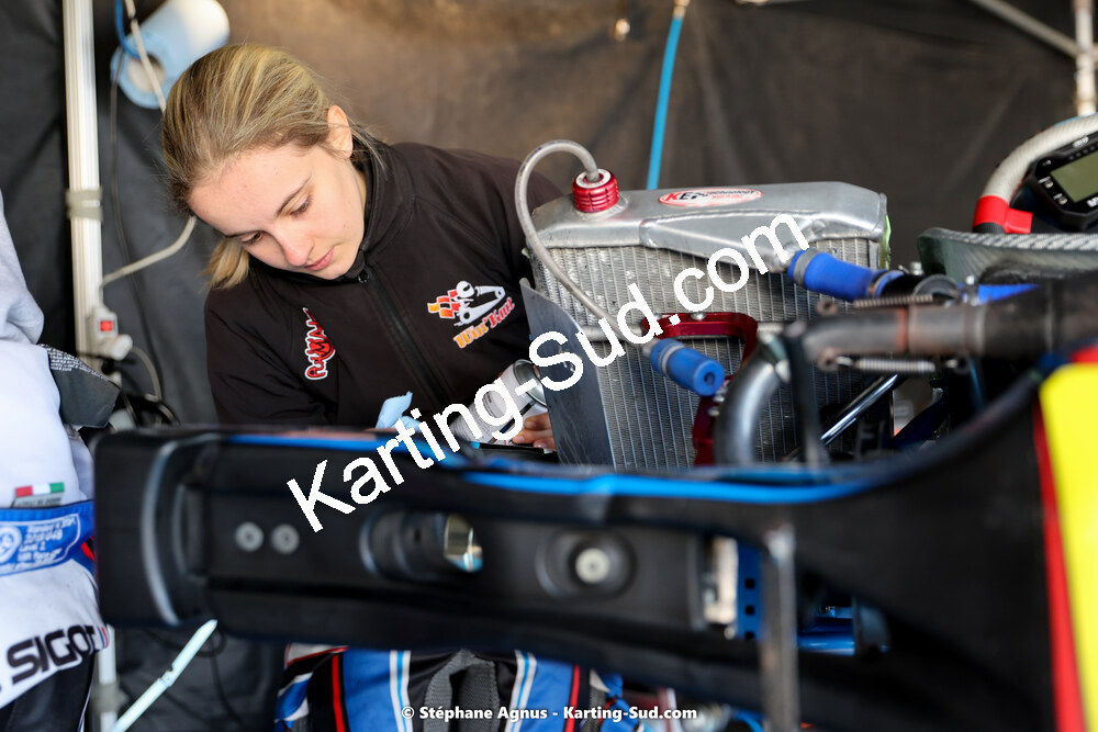 Laura BOURGUET — 04 & 05/03/2023 : 1ère manche du Championnat du Sud à Alès (photos Stéphane Agnus) 2023 — karting