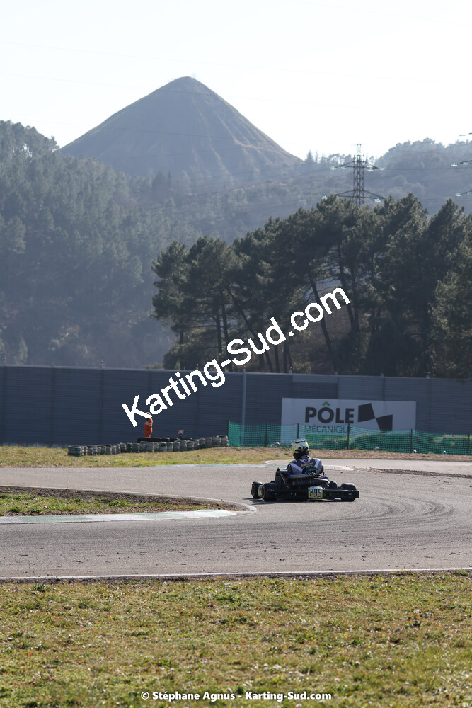 04 & 05/03/2023 : 1ère manche du Championnat du Sud à Alès (photos Stéphane Agnus) 2023 — karting