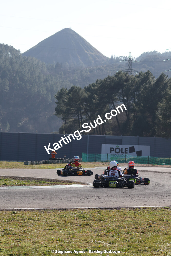 04 & 05/03/2023 : 1ère manche du Championnat du Sud à Alès (photos Stéphane Agnus) 2023 — karting