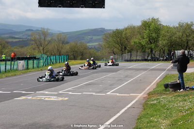 29 & 30/04/2023 : 4ème manche du Championnat du Sud à Karting Plus Belmont sur Rance (photos Stéphane Agnus) 2023 — karting