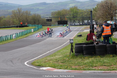 29 & 30/04/2023 : 4ème manche du Championnat du Sud à Karting Plus Belmont sur Rance (photos Stéphane Agnus) 2023 — karting