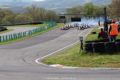 29 & 30/04/2023 : 4ème manche du Championnat du Sud à Karting Plus Belmont sur Rance (photos Stéphane Agnus) 2023 — karting