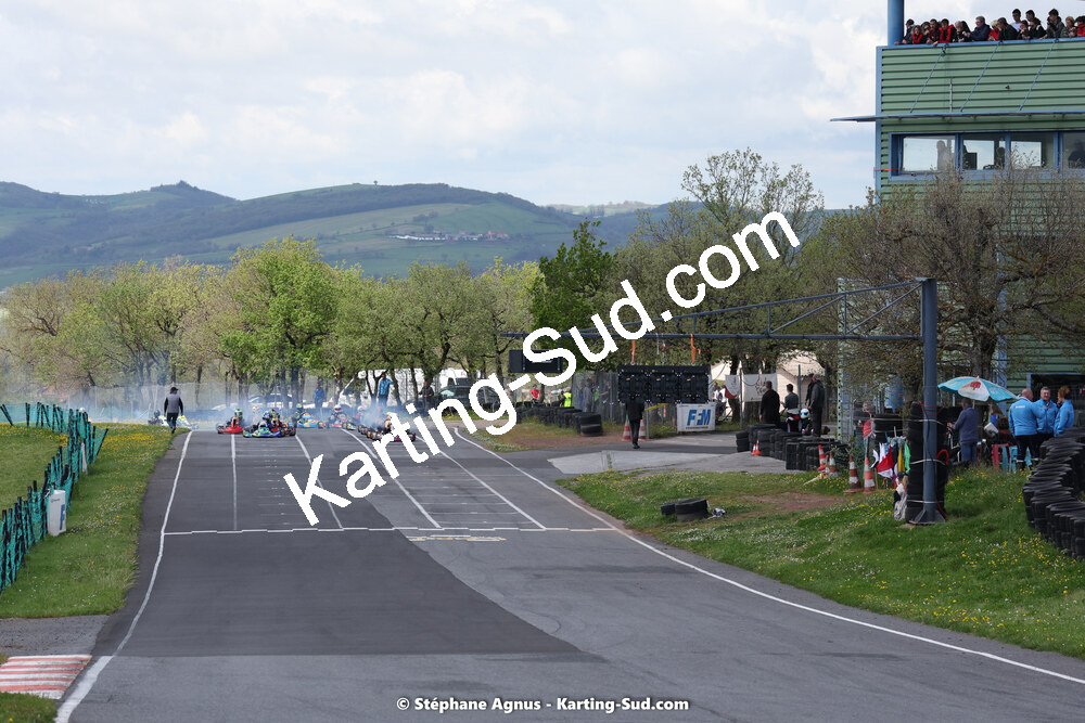 29 & 30/04/2023 : 4ème manche du Championnat du Sud à Karting Plus Belmont sur Rance (photos Stéphane Agnus) 2023 — karting