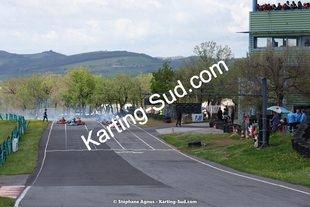 29 & 30/04/2023 : 4ème manche du Championnat du Sud à Karting Plus Belmont sur Rance (photos Stéphane Agnus) 2023 — karting