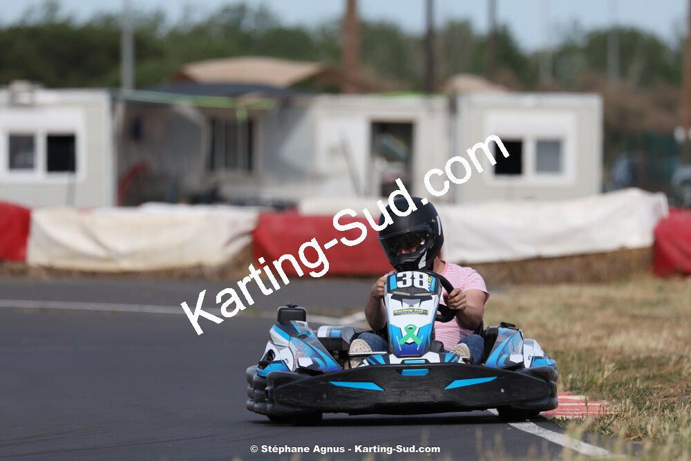 08/05/2023 : 6ème endurance Un Baquet pour Adrien à MEGAKART Vias (photos Stéphane Agnus) 2023 — karting