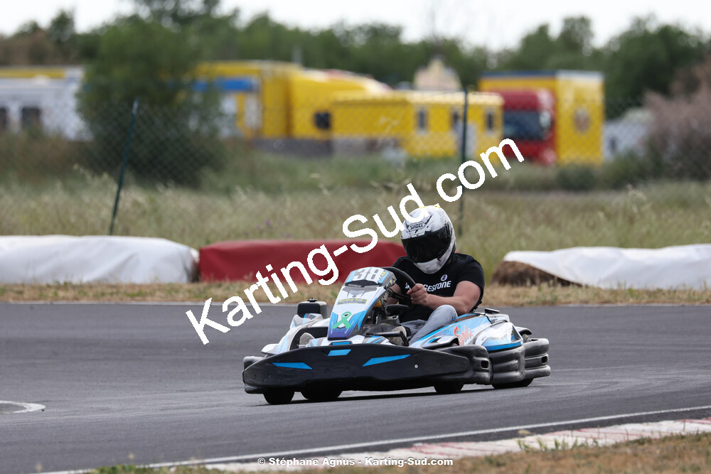 08/05/2023 : 6ème endurance Un Baquet pour Adrien à MEGAKART Vias (photos Stéphane Agnus) 2023 — karting
