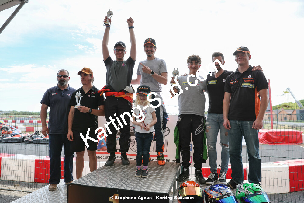 Arnaud TSAMERE, Maxime BETEILLE, Nicolas LAVERGNE et 1 autre — 08/05/2023 : 6ème endurance Un Baquet pour Adrien à MEGAKART Vias (photos Stéphane Agnus) 2023 — karting