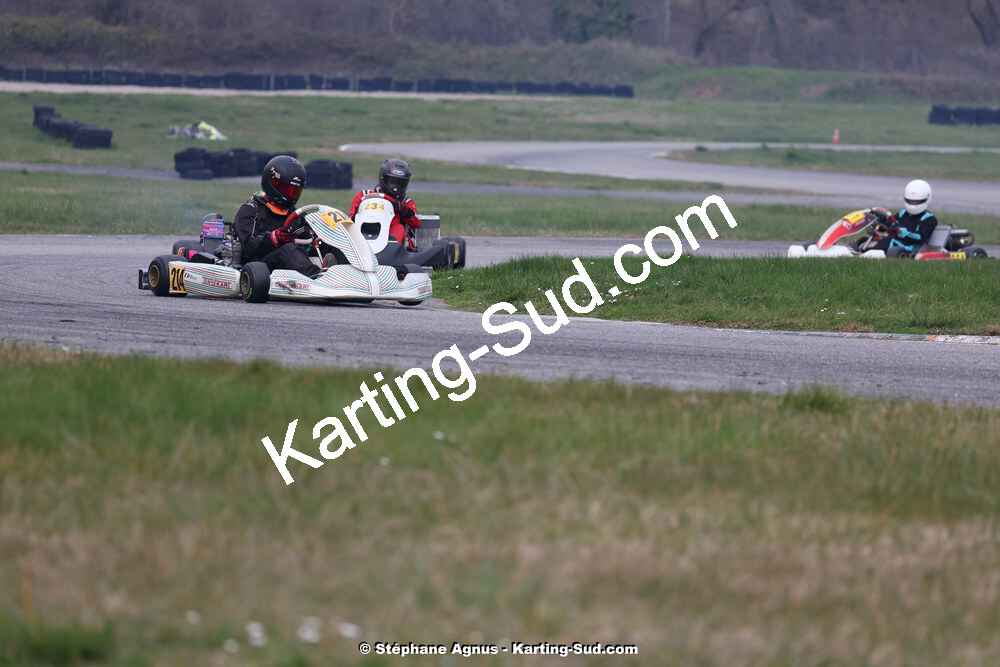 9 & 10/03/2024 : 1ère manche du Championnat du Sud au circuit d’Aigues-Vives (photos Stéphane Agnus) 2024 — karting