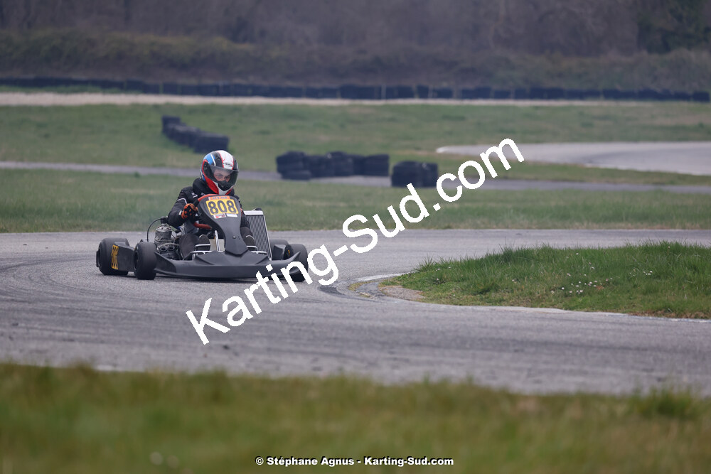 9 & 10/03/2024 : 1ère manche du Championnat du Sud au circuit d’Aigues-Vives (photos Stéphane Agnus) 2024 — karting