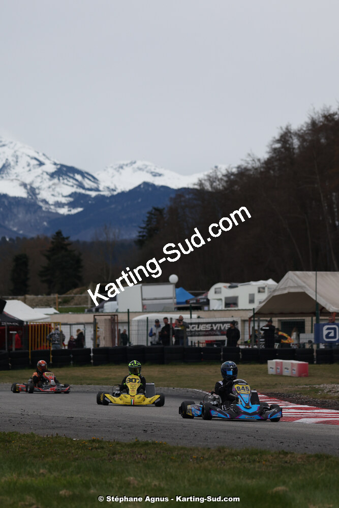9 & 10/03/2024 : 1ère manche du Championnat du Sud au circuit d’Aigues-Vives (photos Stéphane Agnus) 2024 — karting