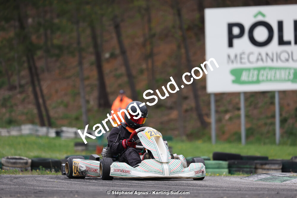 6 & 7/04/2024 : 2ème manche du Championnat du Sud au Pôle Mécanique Karting d’Alès (photos Stéphane Agnus) 2024 — karting