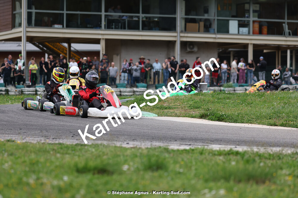 6 & 7/04/2024 : 2ème manche du Championnat du Sud au Pôle Mécanique Karting d’Alès (photos Stéphane Agnus) 2024 — karting