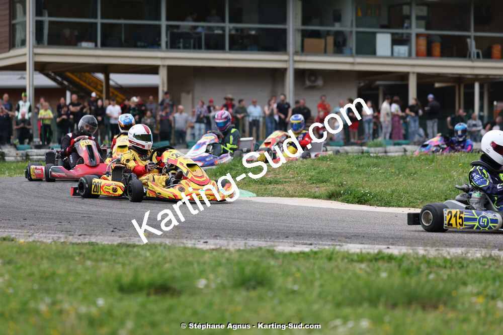 6 & 7/04/2024 : 2ème manche du Championnat du Sud au Pôle Mécanique Karting d’Alès (photos Stéphane Agnus) 2024 — karting