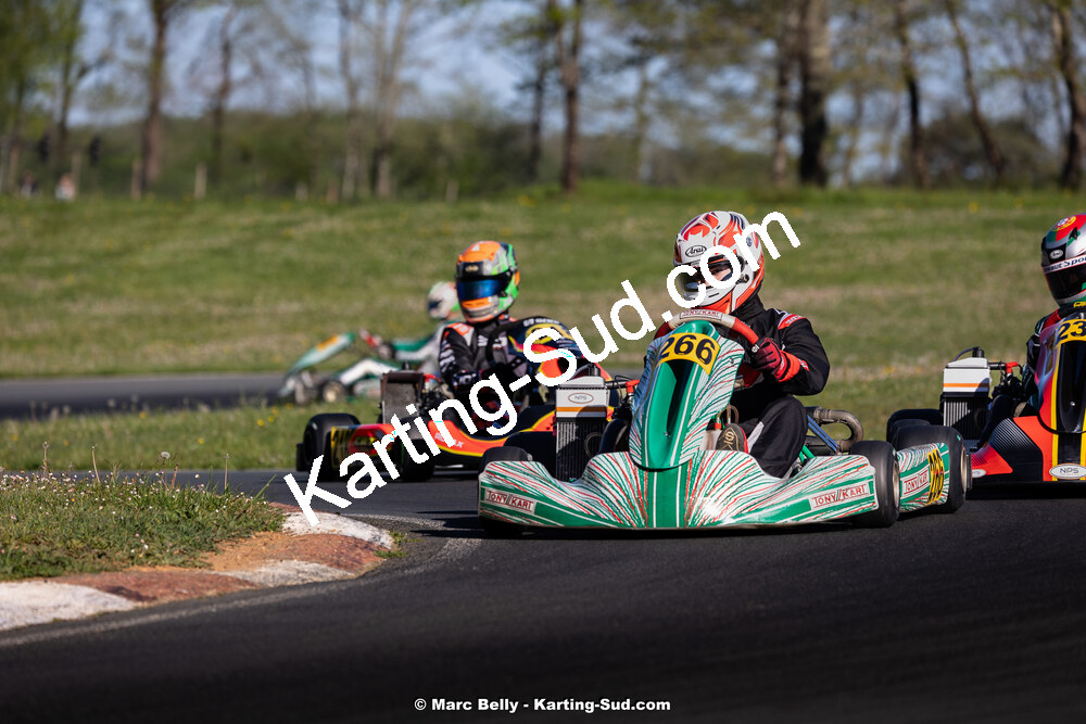 KS-140424-0331.jpg
