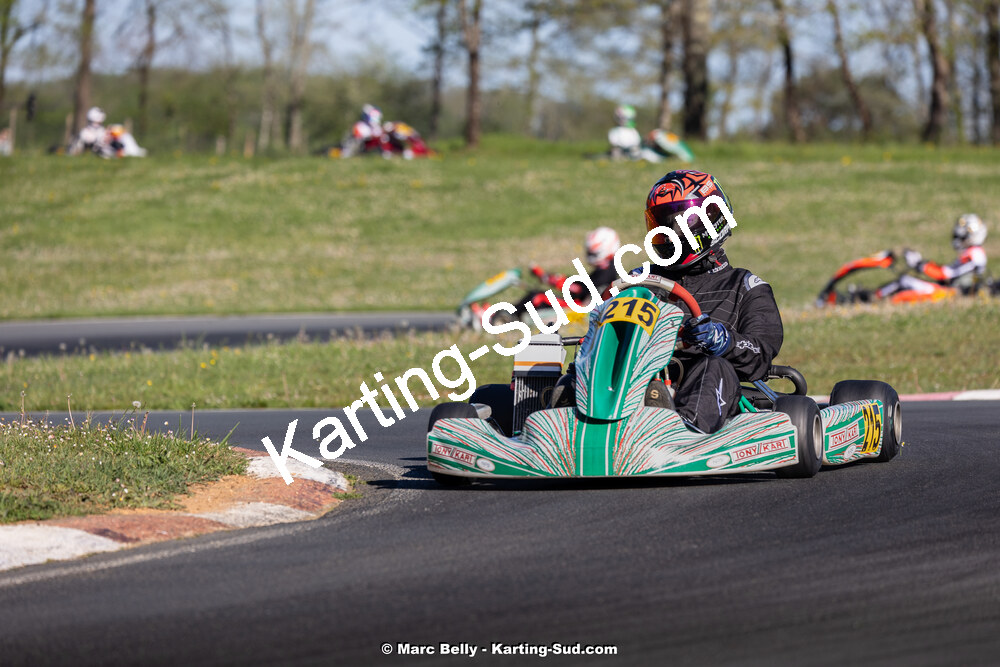 KS-140424-0352.jpg