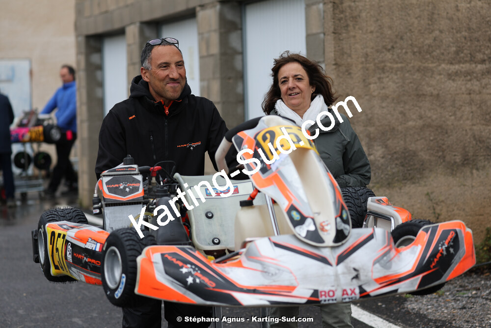 Sandrine SUAU — 27 & 28/04/2024 : 3ème manche du Championnat du Sud au circuit Fun Kart Brissac (photos Stéphane Agnus) 2024 — karting