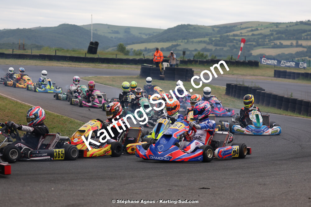 08 & 09/06/2024 : IAME Series France au circuit Karting Plus à Belmont sur Rance (photos Stéphane Agnus) 2024 — karting