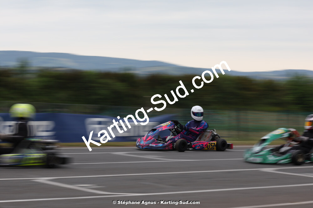 08 & 09/06/2024 : IAME Series France au circuit Karting Plus à Belmont sur Rance (photos Stéphane Agnus) 2024 — karting