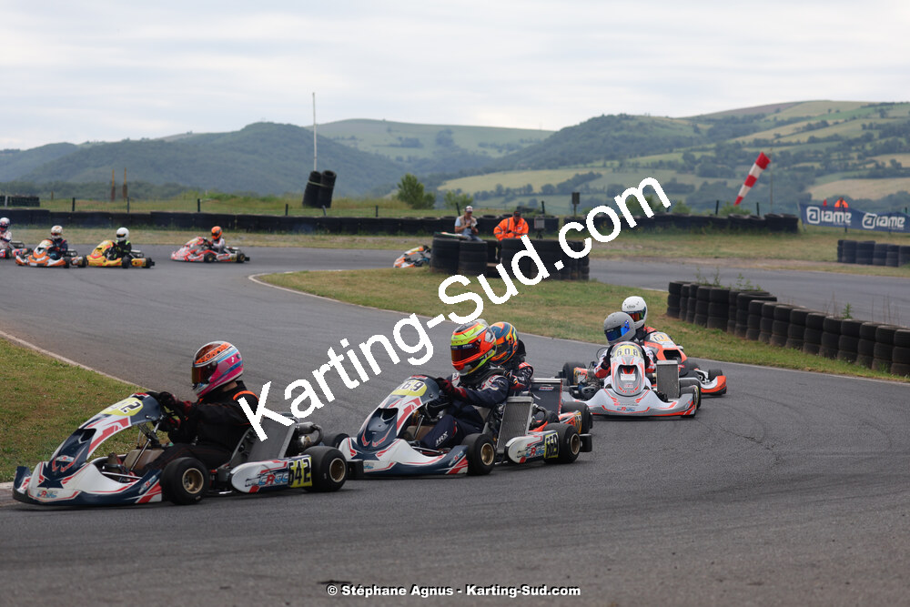 08 & 09/06/2024 : IAME Series France au circuit Karting Plus à Belmont sur Rance (photos Stéphane Agnus) 2024 — karting