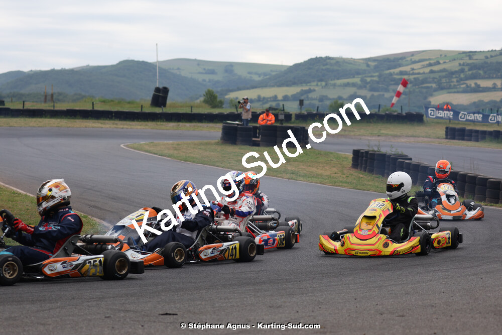 08 & 09/06/2024 : IAME Series France au circuit Karting Plus à Belmont sur Rance (photos Stéphane Agnus) 2024 — karting