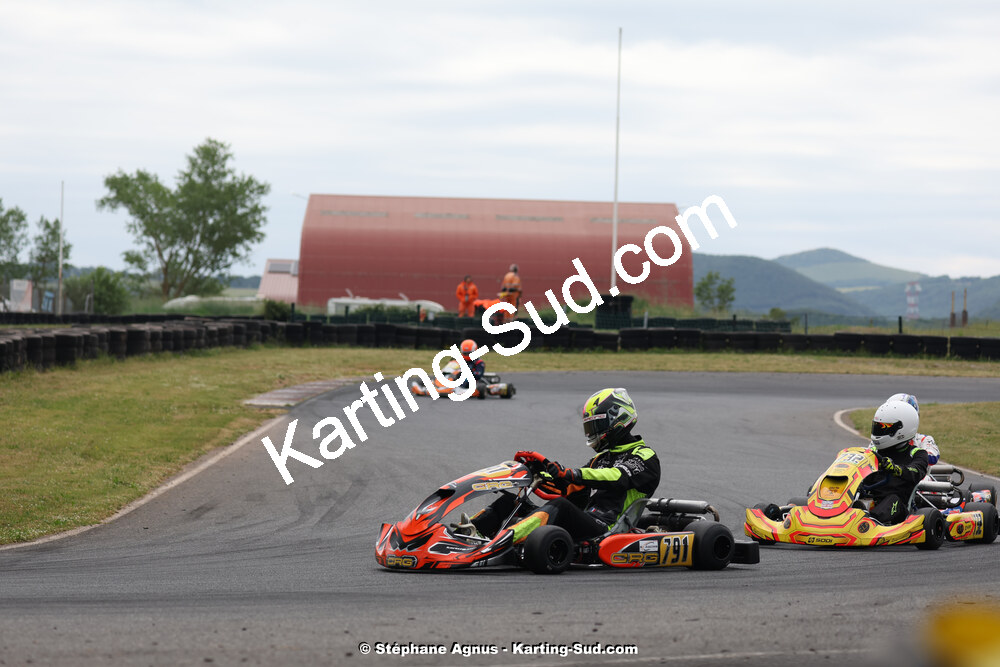 08 & 09/06/2024 : IAME Series France au circuit Karting Plus à Belmont sur Rance (photos Stéphane Agnus) 2024 — karting