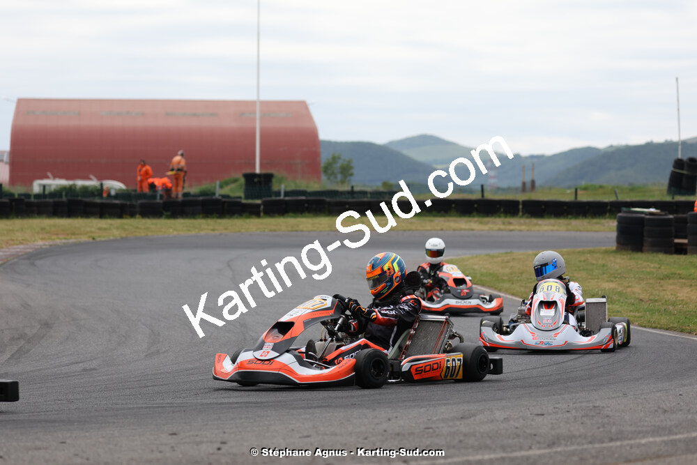 08 & 09/06/2024 : IAME Series France au circuit Karting Plus à Belmont sur Rance (photos Stéphane Agnus) 2024 — karting