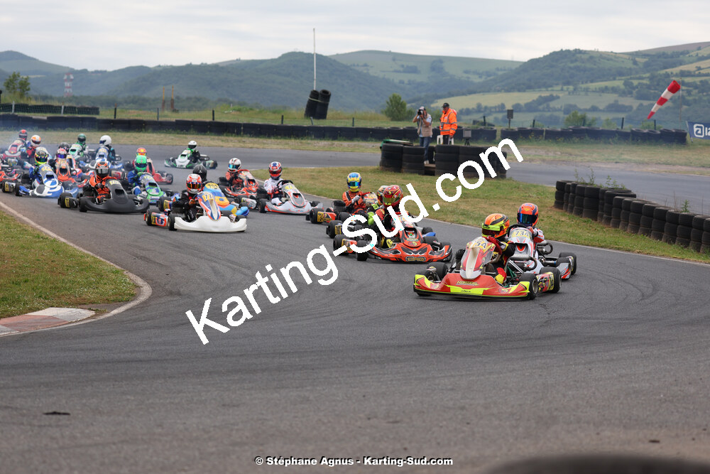 08 & 09/06/2024 : IAME Series France au circuit Karting Plus à Belmont sur Rance (photos Stéphane Agnus) 2024 — karting