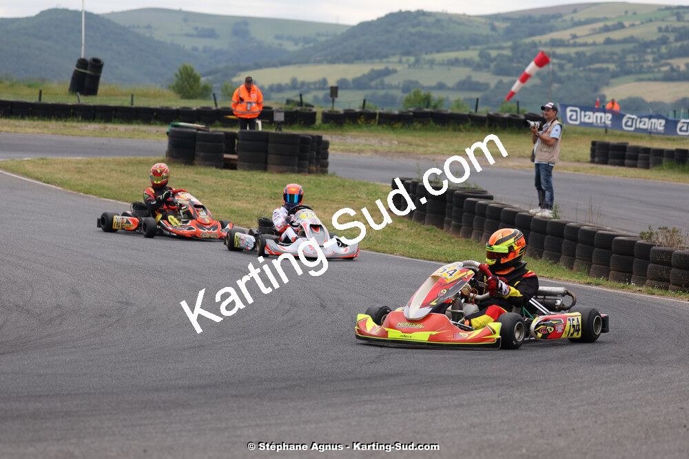 08 & 09/06/2024 : IAME Series France au circuit Karting Plus à Belmont sur Rance (photos Stéphane Agnus) 2024 — karting