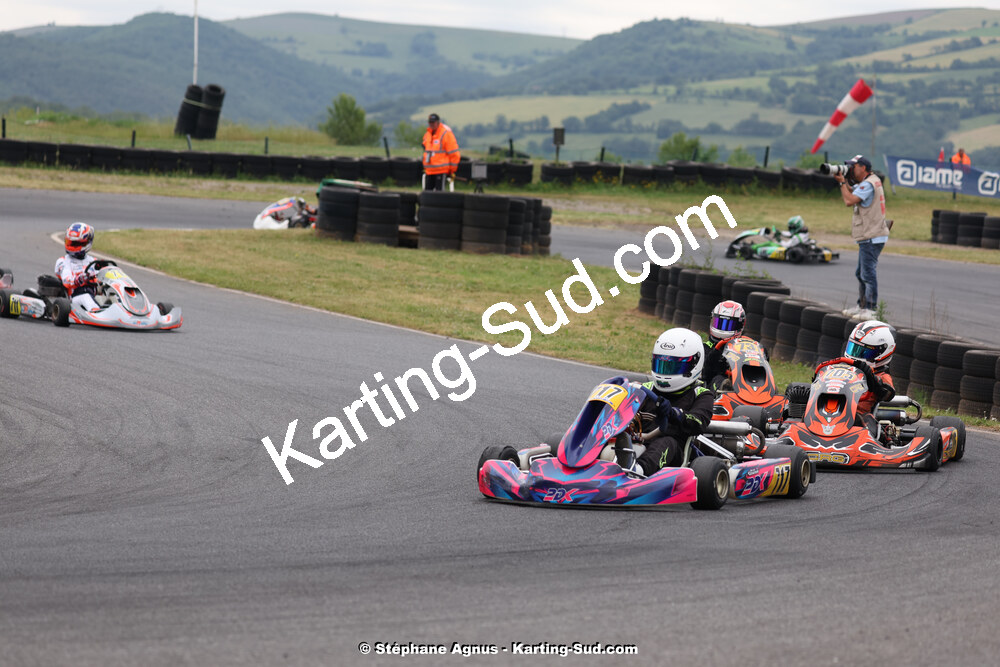 08 & 09/06/2024 : IAME Series France au circuit Karting Plus à Belmont sur Rance (photos Stéphane Agnus) 2024 — karting