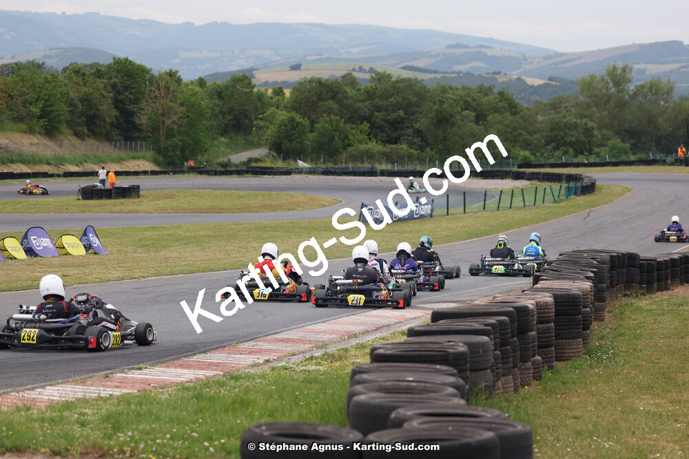 08 & 09/06/2024 : IAME Series France au circuit Karting Plus à Belmont sur Rance (photos Stéphane Agnus) 2024 — karting