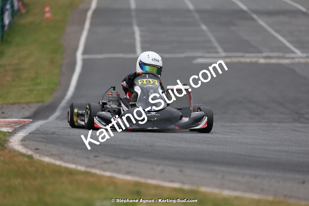 08 & 09/06/2024 : IAME Series France au circuit Karting Plus à Belmont sur Rance (photos Stéphane Agnus) 2024 — karting
