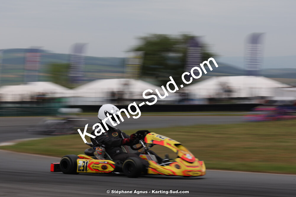 08 & 09/06/2024 : IAME Series France au circuit Karting Plus à Belmont sur Rance (photos Stéphane Agnus) 2024 — karting