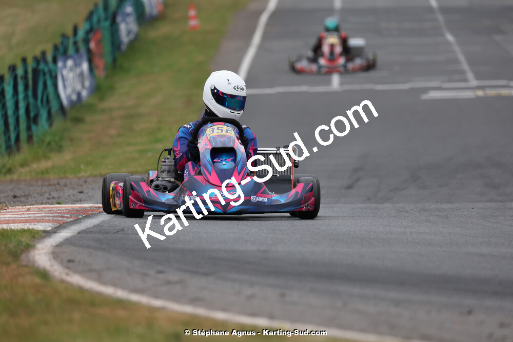 08 & 09/06/2024 : IAME Series France au circuit Karting Plus à Belmont sur Rance (photos Stéphane Agnus) 2024 — karting