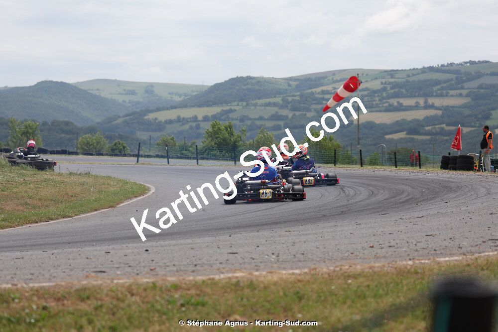 08 & 09/06/2024 : IAME Series France au circuit Karting Plus à Belmont sur Rance (photos Stéphane Agnus) 2024 — karting