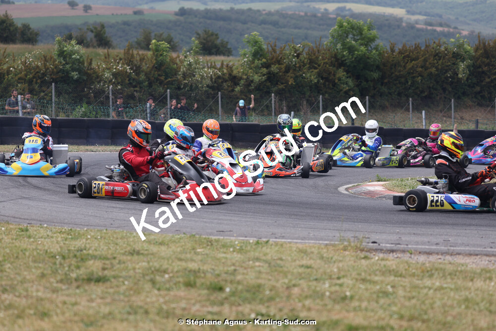 08 & 09/06/2024 : IAME Series France au circuit Karting Plus à Belmont sur Rance (photos Stéphane Agnus) 2024 — karting