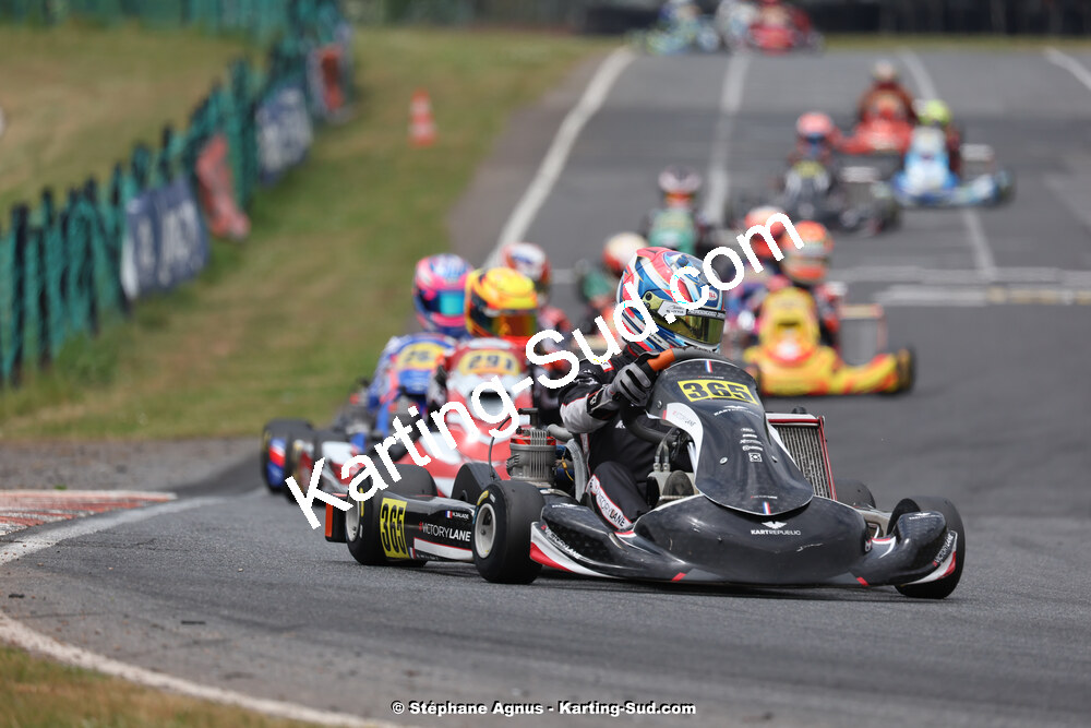 KS-2J4A3999.jpg