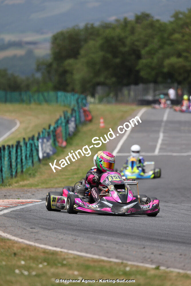08 & 09/06/2024 : IAME Series France au circuit Karting Plus à Belmont sur Rance (photos Stéphane Agnus) 2024 — karting