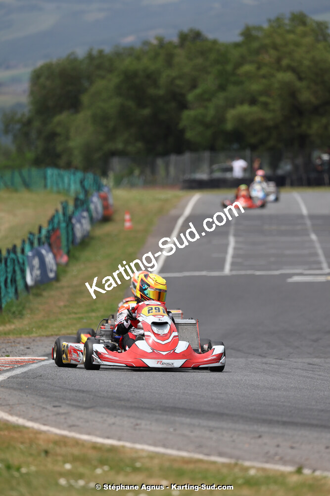 08 & 09/06/2024 : IAME Series France au circuit Karting Plus à Belmont sur Rance (photos Stéphane Agnus) 2024 — karting