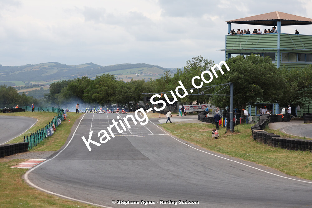 08 & 09/06/2024 : IAME Series France au circuit Karting Plus à Belmont sur Rance (photos Stéphane Agnus) 2024 — karting
