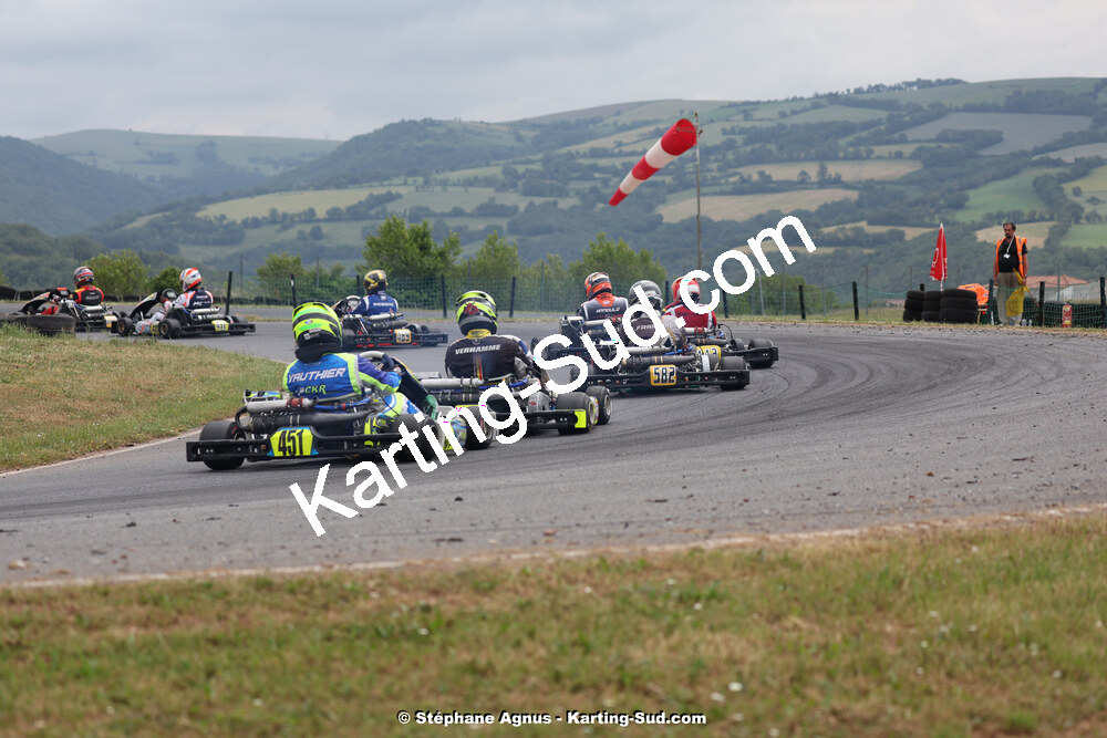 08 & 09/06/2024 : IAME Series France au circuit Karting Plus à Belmont sur Rance (photos Stéphane Agnus) 2024 — karting