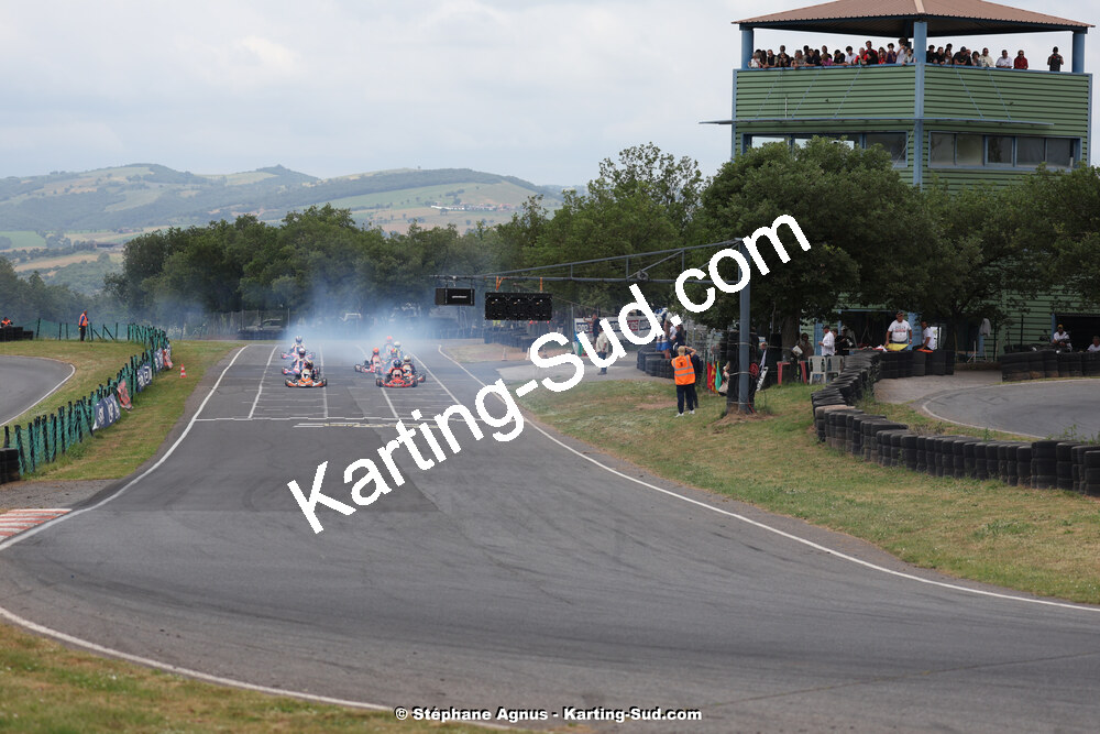 08 & 09/06/2024 : IAME Series France au circuit Karting Plus à Belmont sur Rance (photos Stéphane Agnus) 2024 — karting