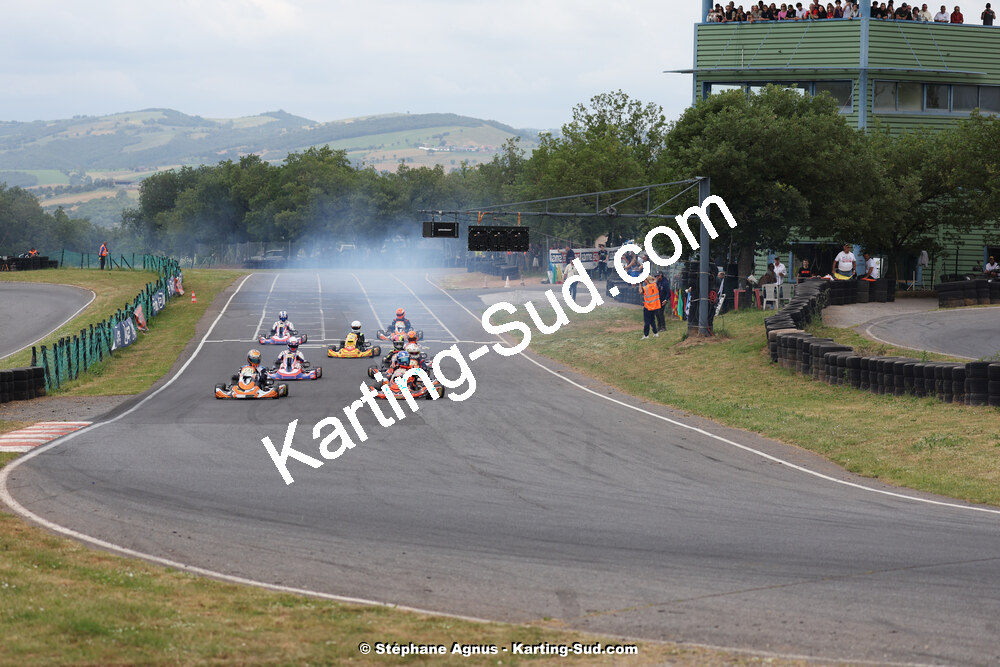 08 & 09/06/2024 : IAME Series France au circuit Karting Plus à Belmont sur Rance (photos Stéphane Agnus) 2024 — karting