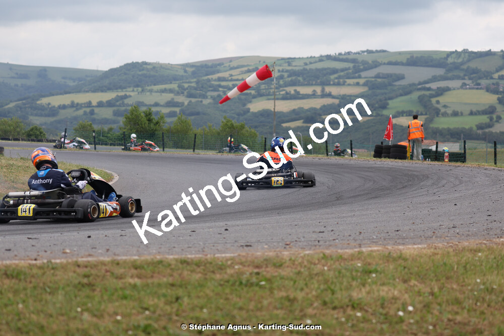 08 & 09/06/2024 : IAME Series France au circuit Karting Plus à Belmont sur Rance (photos Stéphane Agnus) 2024 — karting