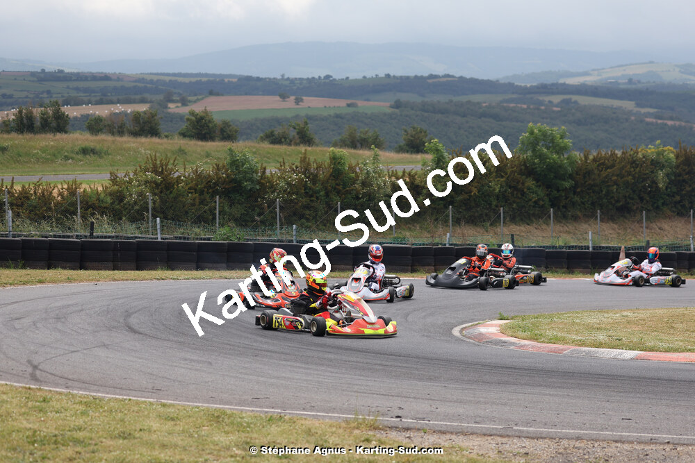 08 & 09/06/2024 : IAME Series France au circuit Karting Plus à Belmont sur Rance (photos Stéphane Agnus) 2024 — karting
