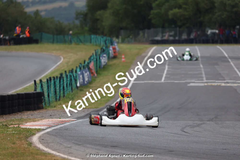 08 & 09/06/2024 : IAME Series France au circuit Karting Plus à Belmont sur Rance (photos Stéphane Agnus) 2024 — karting