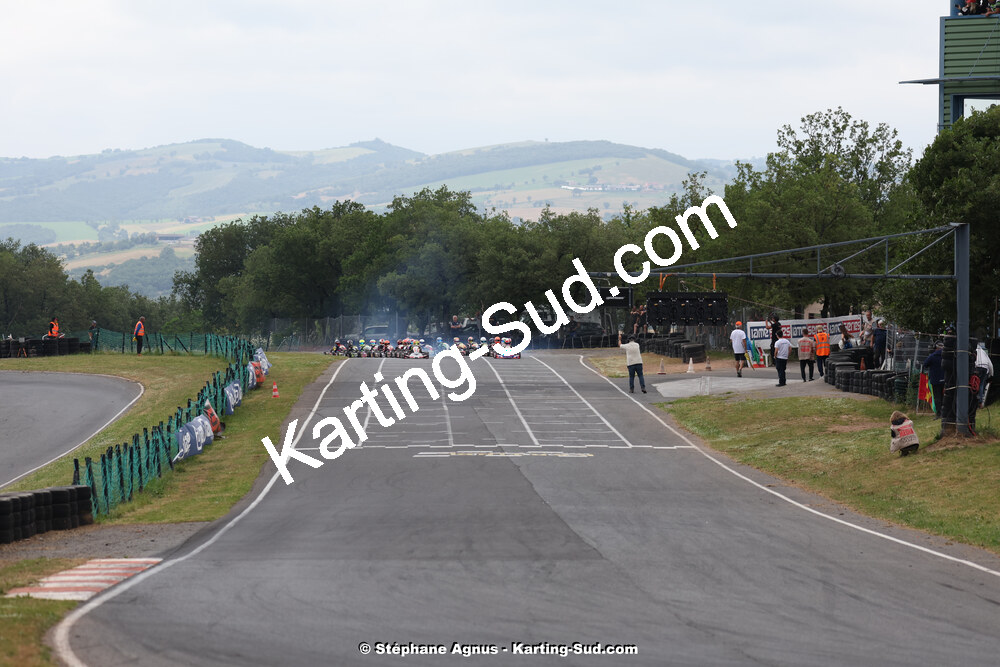 08 & 09/06/2024 : IAME Series France au circuit Karting Plus à Belmont sur Rance (photos Stéphane Agnus) 2024 — karting