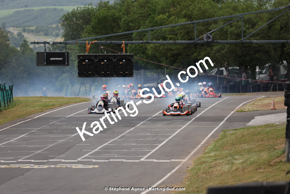 08 & 09/06/2024 : IAME Series France au circuit Karting Plus à Belmont sur Rance (photos Stéphane Agnus) 2024 — karting
